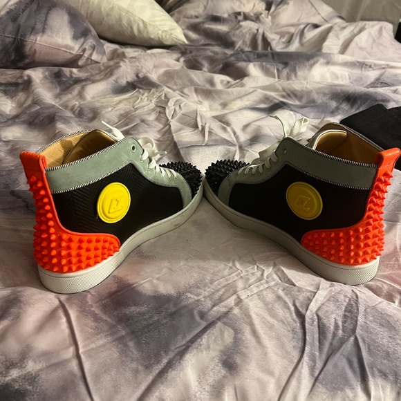 Pristine condition Christian Louboutin sneakers - Picture 5 of 5